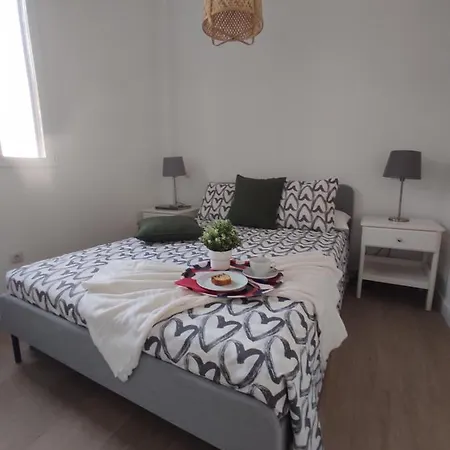 Precioso Apartamento En Puente Vallecas, Madrid. Esterno foto